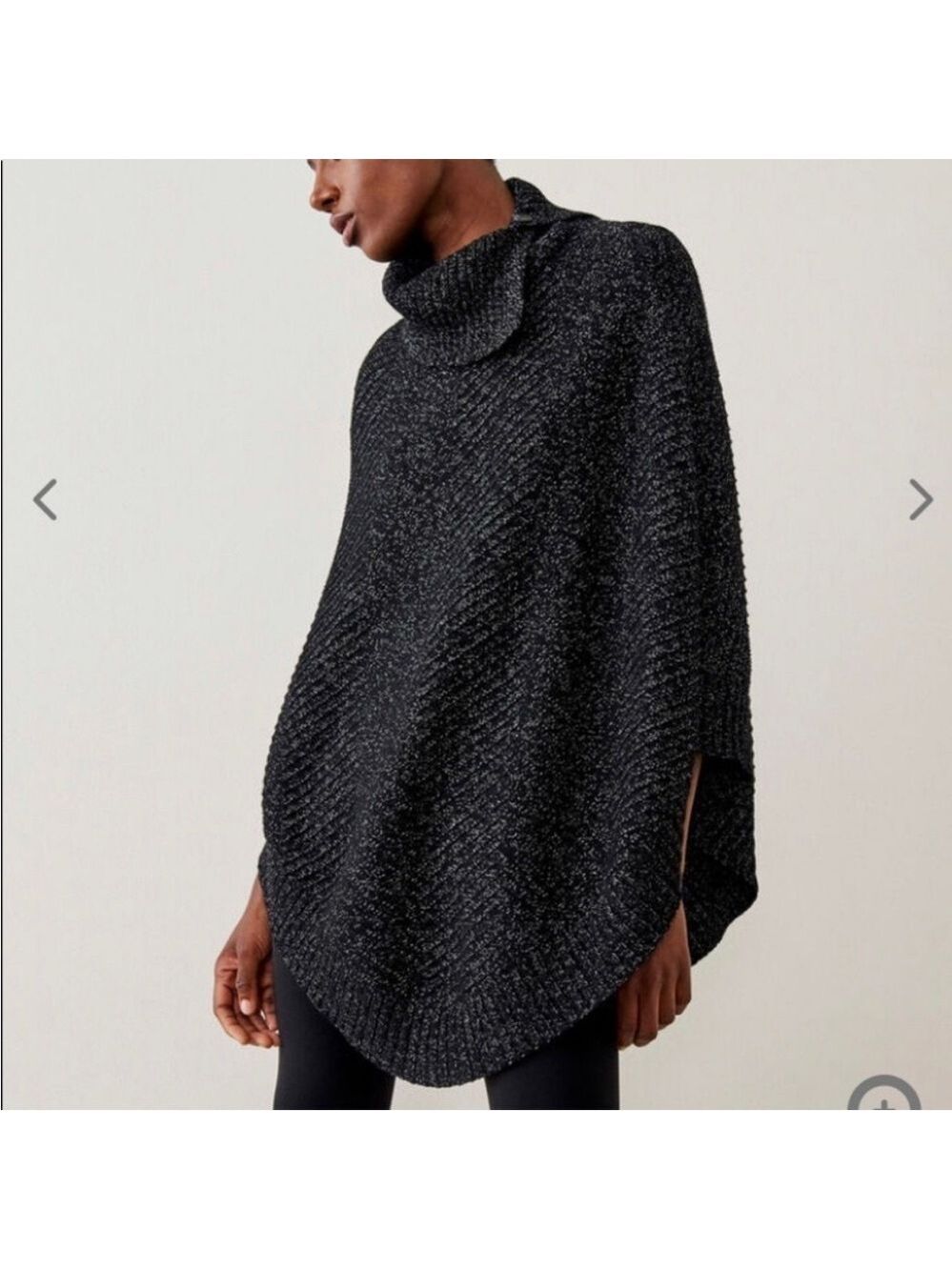 Roots Turtleneck Knit Poncho Womens One Size Black Speckled Sweater Fall EUC